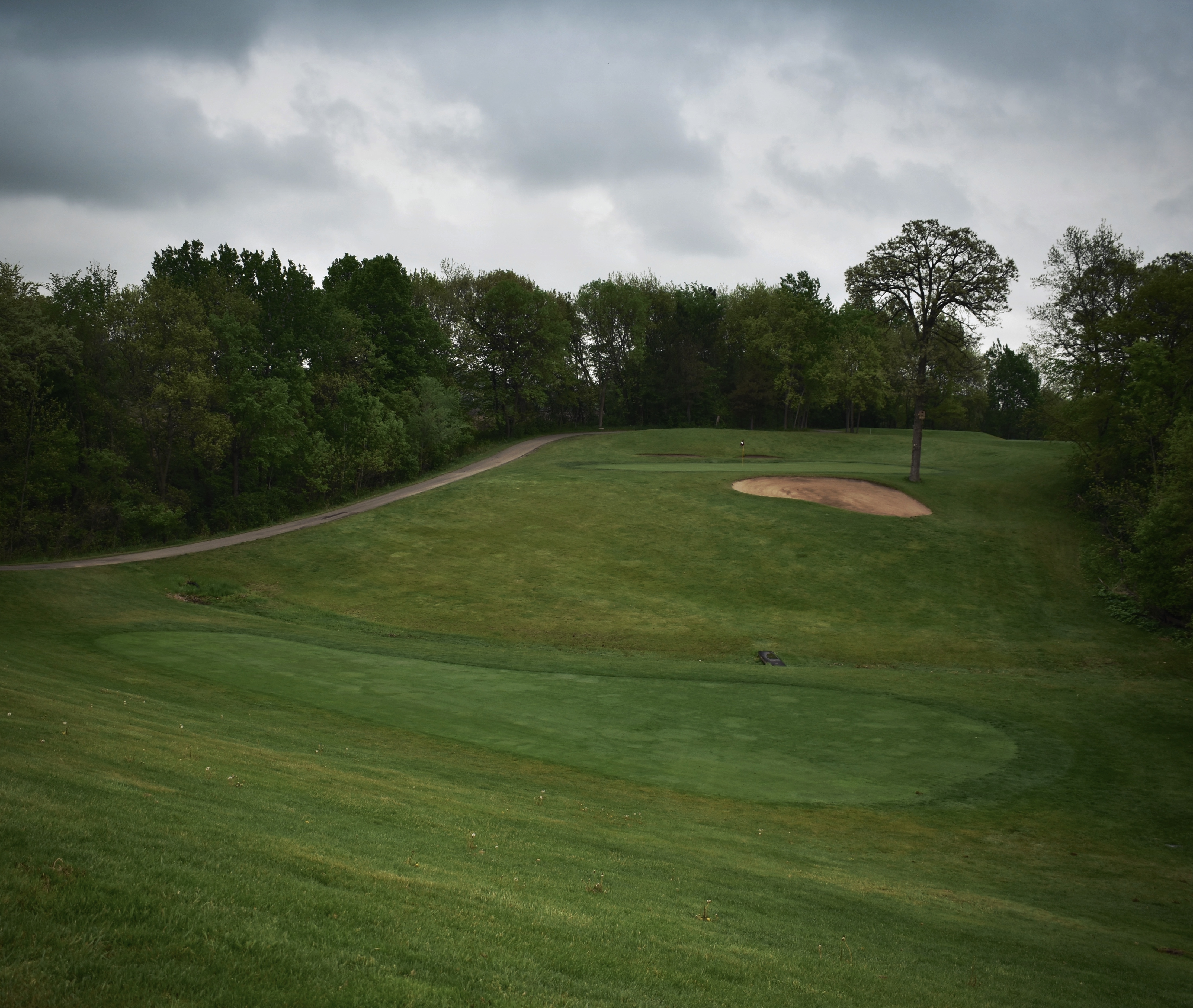 B7C8C7C3-E69E-40AA-A211-11EDD045422D 1 201 a